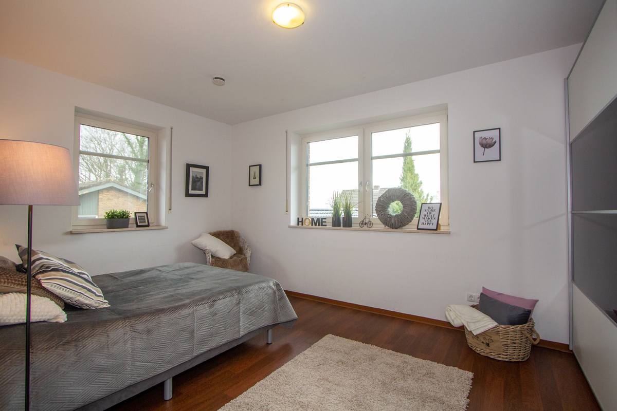 Außergewöhnliches Einfamilienhaus mit traumhaftem Fernblick und