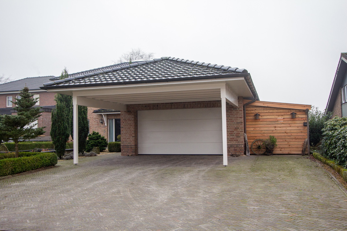 Außergewöhnliches Einfamilienhaus mit traumhaftem Fernblick und