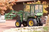 Idyllisches Anwesen in Stadtnähe von Nordhorn - Ihr Traum vom Wohnen im Grünen wird wahr - John Deere Traktor