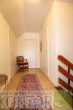 Gepflegtes Einfamilienhaus mit ebenerdigem Wohnen in Bookholt - Flur im Dachgeschoss