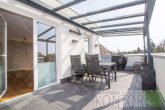 Neuwertige 2-Zi.-Penthousewohnung in Zentrumsnähe (barrierefrei) - Überdachte Terrasse in Süd-Ausrichtung
