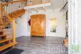 Energieeffizenter Bungalow in beliebtem Wohngebiet - Eingangsbereich - andere Perspektive